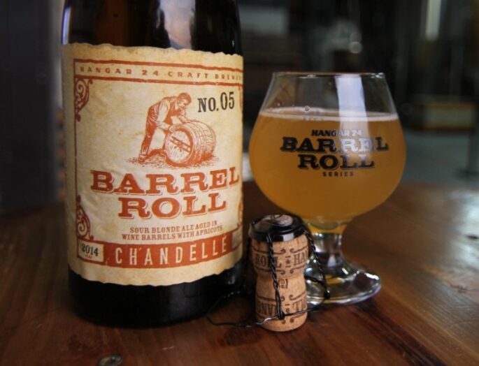 Hangar 24 Barrel Roll Chandelle