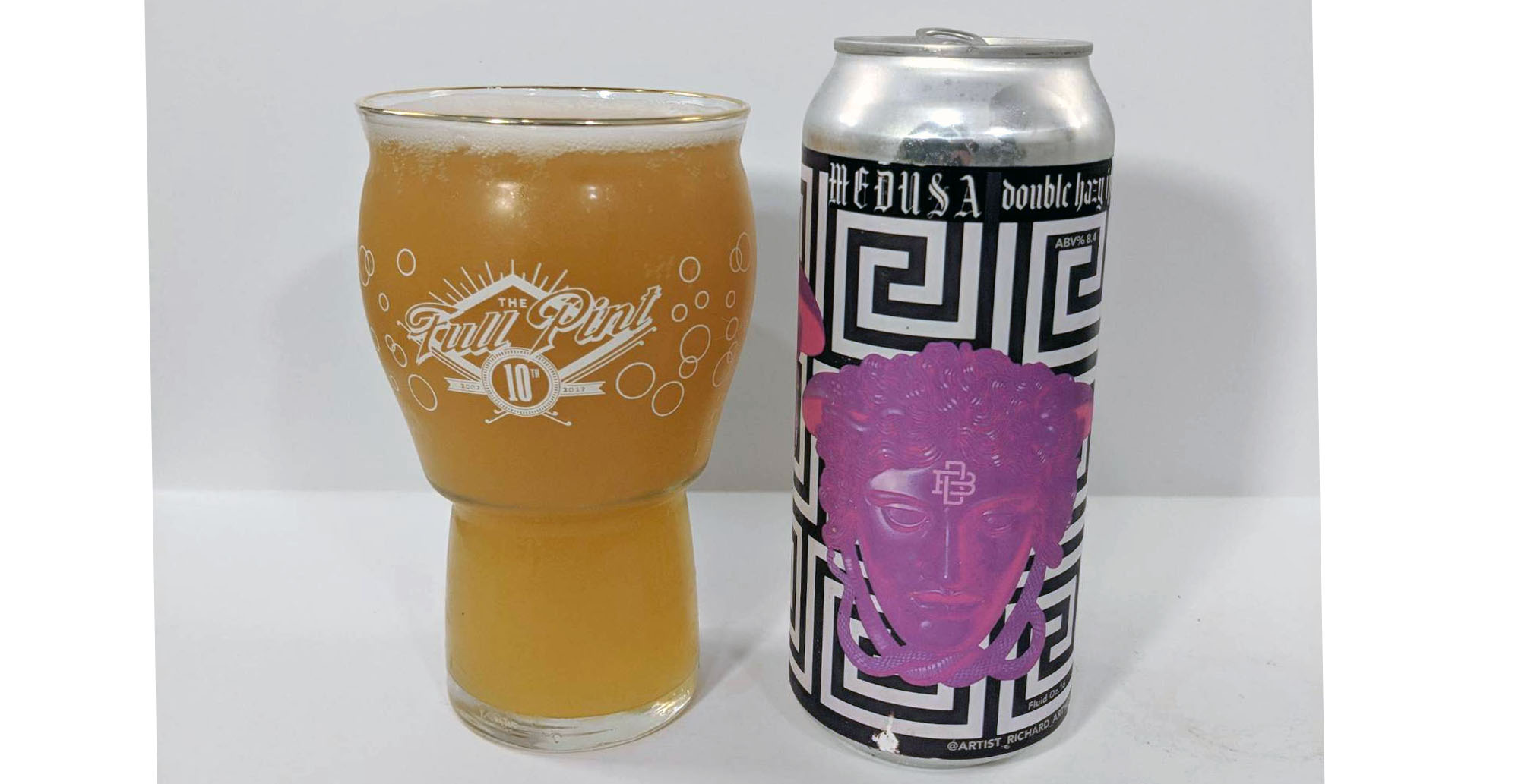 Reviewed Boomtown Medusa Double Hazy IPA •