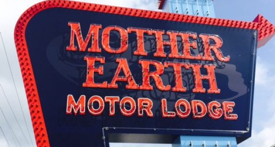 Mother Earth Motor Lodge
